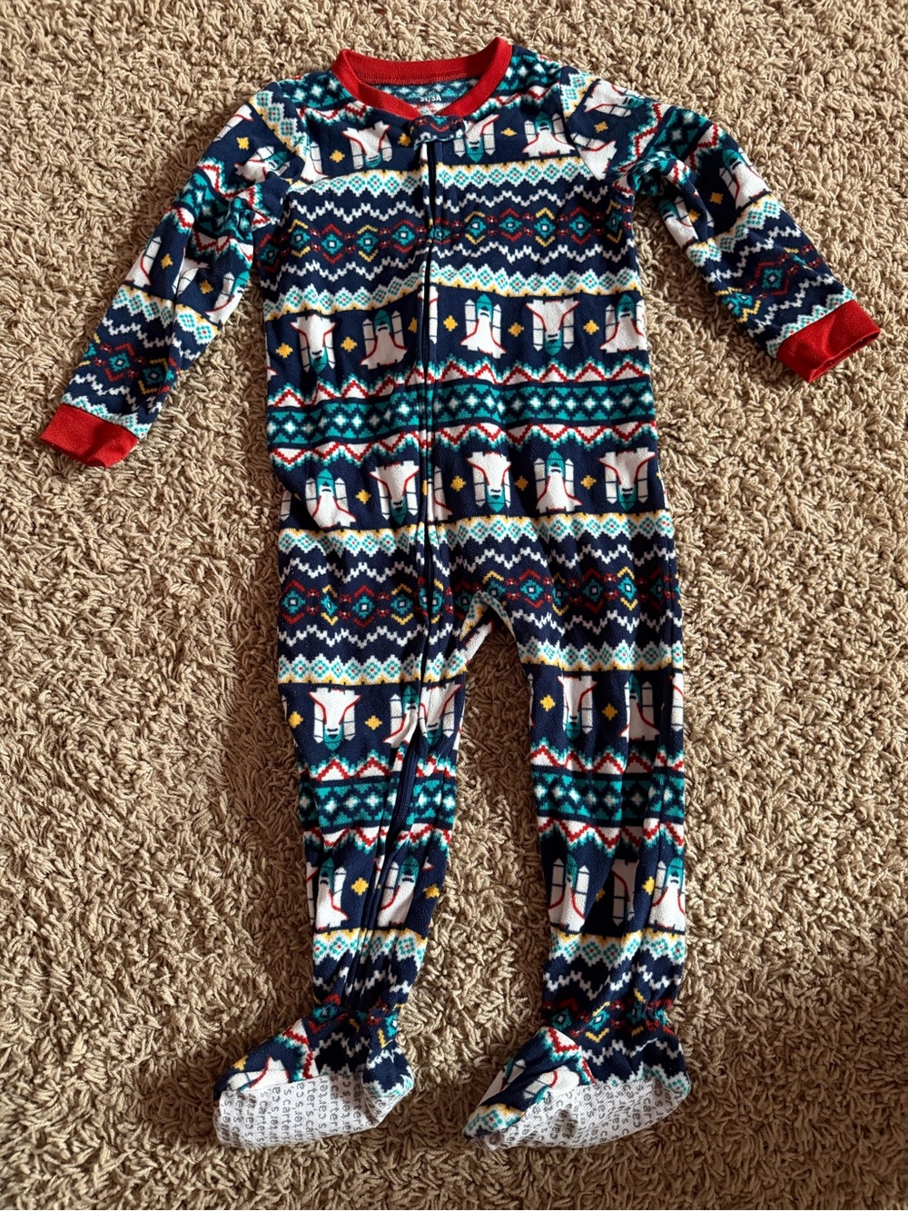 Carter’s Boys Fleece Footed Pajamas Size 3T – Polar Bear Print